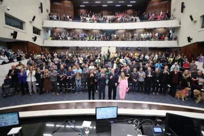 Os 331 anos de Curitiba são comemorados na Assembleia Legislativa