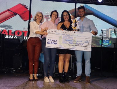 Festival Canta Palotina escolhe os melhores intérpretes em cinco categorias Festival Canta Palotina escolhe os melhores intérpretes em cinco categorias