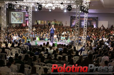 Segunda edição do Young Night Sicredi é sucesso em Palotina - PR