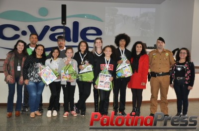 Palotina - Dia do estudante é comemorado em grande estilo pelos alunos da Escola estadual Shirley Saurin