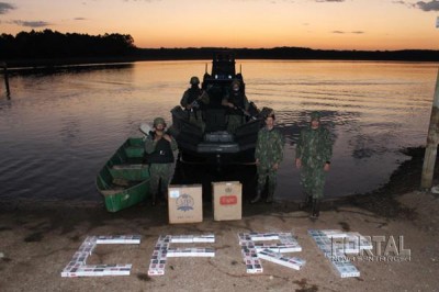 Primeira apreensão de cigarro contrabandeado no Lago de Itaipu é realizada com uso da Lancha Poraquê