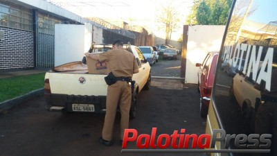 Palotina - Strada carregada com cigarros e apreendida pela Polícia Militar