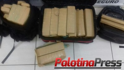 PRF e PM apreendem adolescente com 36 quilos de maconha em ônibus na cidade de Guaíra 