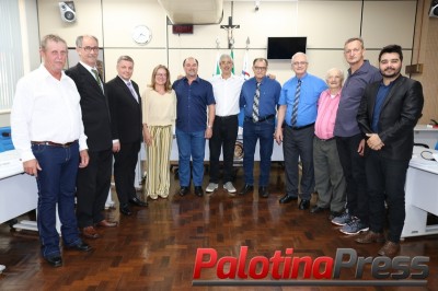 Sessão ordinária - 16 novos projetos chegam à Câmara de Palotina e vereadores apresentam sugestões