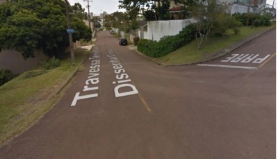 Mulher foge de tiros, pega pistola do marido e atira no peito dele em São José dos Pinhais