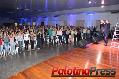 Daniel Godri abre Conexão Acipa abordando inteligência emocional 