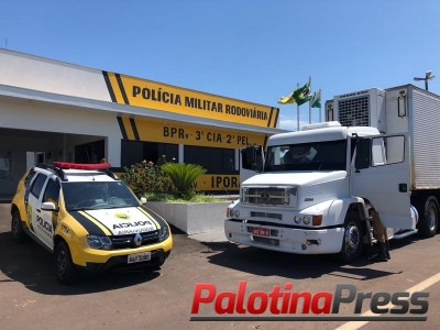 Posto policial rodoviário de Iporã realiza apreensão de carreta carregada de cigarros 