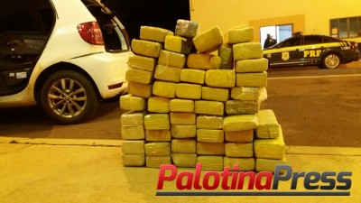 PRF encontra maconha em fundo falso de automóvel