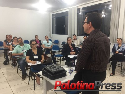 Sala do Empreendedor promoveu oficina sobre controles financeiros 