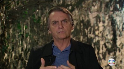 Bolsonaro quer Moro como ministro da Justiça ou do STF; juiz não descarta aceitar