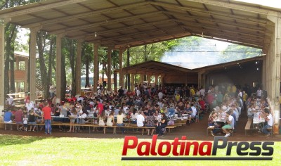 Costelão desossado - Sociedade Rural realizou almoço beneficente em prol ao CARTA com grande público