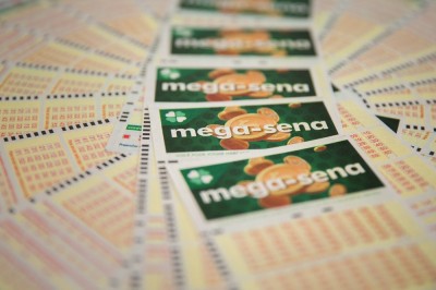 Mega-Sena, concurso 2.104: ninguém acerta as seis dezenas e prêmio vai a R$ 30 milhões