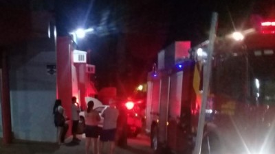 SAMU e Bombeiros Militares são acionados para atender acidente na esquina do ATC.