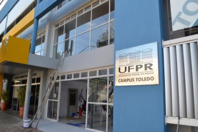 UFPR abre concurso com cargos para Toledo e Palotina; salários de até R$ 4.100