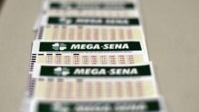 Mega-Sena acumula de novo e pode pagar R$ 38 milhões na quarta-feira