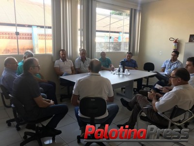 Reunião discute sobre o fornecimento de energia elétrica em Palotina