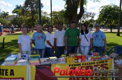 Campanha distribui materiais escolares em Palotina