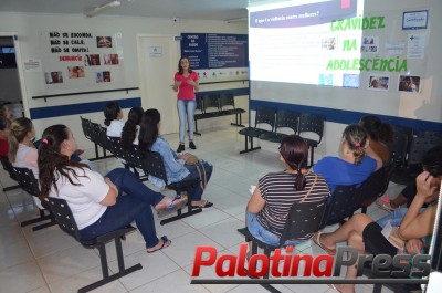 Secretaria de Saúde promoveu palestra alusiva ao Dia Internacional da Mulher