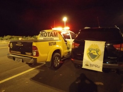 EQUIPE ROTAM DO BATALHAO DE POLÍCIA RODOVIÁRIA DE CASCAVEL APREENDE VEÍCULO COM RADIO COMUNICADOR E  PREPARADO PARA TRANSPORTE DE  CONTRABANDO