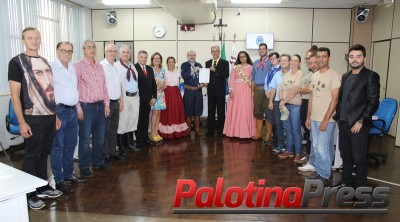 Câmara de Palotina homenageia CTG Rancho Amigo com Moção de Aplausos