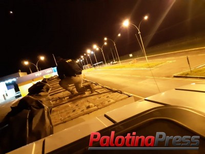 PRF apreende R$ 2,5 milhões em cigarro contrabandeados em Alto Paraíso