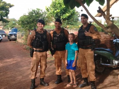 Menino de 8 anos é surpreendido pelo BPFron em seu aniversário