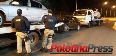 Em ação conjunta, policiais apreendem quatro carros com cigarro na região de Guaíra (PR)