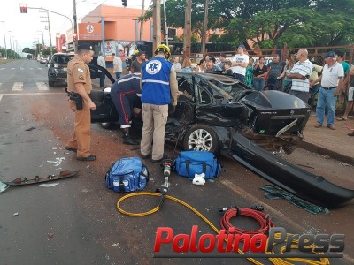 Palotina - Grave acidente de trânsito mobiliza Bombeiros, PM e Samu