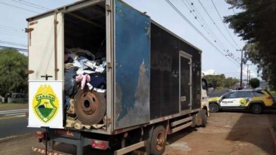 PM recupera 15 mil peças de roupas furtadas de lavanderia em Tapejara