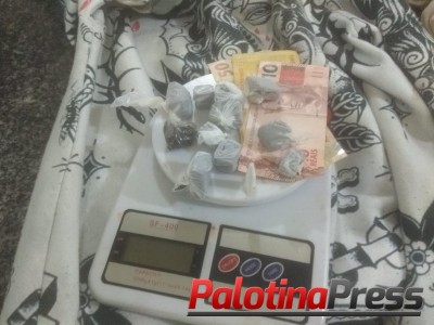 Polícia Militar prende assaltantes que roubaram padaria no centro de Palotina 