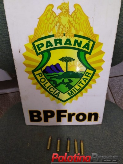 BPFRON APREENDE MUNIÇÕES EM VEÍCULO APÓS PATRULHAMENTO EM REALEZA-PR