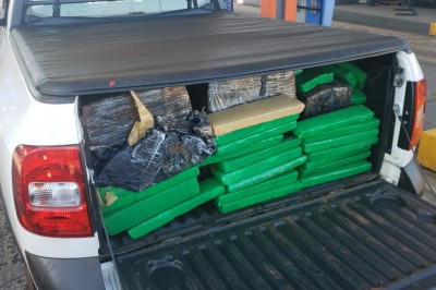Paraná - Polícia apreende 1,4 tonelada de droga em rodovias do Estado