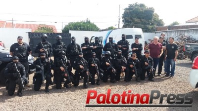 Detentos de Palotina são transferidos para o Departamento Penitenciário de Foz do Iguaçu.