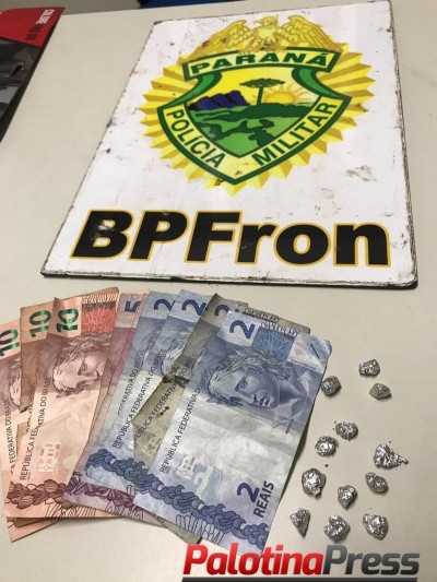 BPFRON APREENDE CRACK NA CIDADE DE FOZ DO IGUAÇU/PR