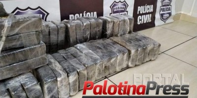 Polícia Civil apreende mais de 60kg de crack em fundo falso de carreta em Foz