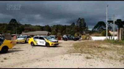 Suspeito de roubar carga de cigarros é baleado em confronto com a PM em Curitiba