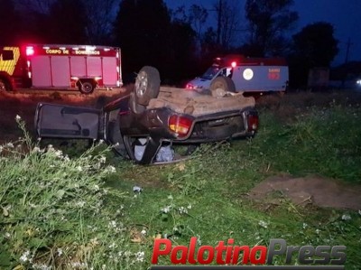 Idosa de 74 anos morre em capotamento na PR 483, em Francisco Beltrão