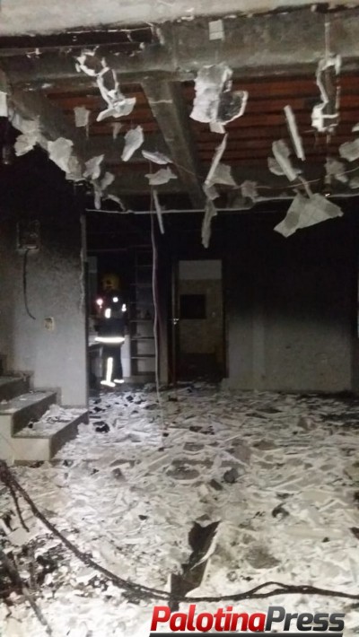 Palotina - Incêndio é registrado em residência no centro