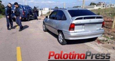 Ex-marido sequestra mulher, a esfaqueia e coloca fogo no próprio corpo