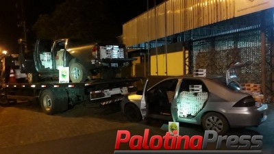 BPFRON APREENDE 2 VEÍCULOS CARREGADOS COM CIGARROS EM GUAÍRA - PR