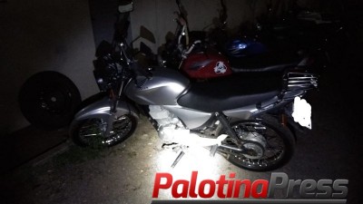 Palotina - Motociclistas são detidos após transitarem com veículos irregulares.