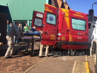 Trabalhador resulta com suspeita de fratura após cair de caminhão em Marechal Rondon