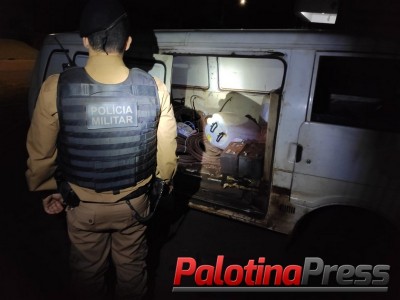 Palotina – Patrulha Rural apreende veículo carregado com fios de cobre furtados. 