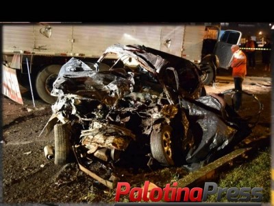 Irmãos morrem em acidente na rodovia PR-092