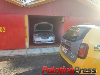 POLICIAIS MILITARES REALIZAM GRANDE APREENSÃO DE MACONHA, RECUPERAM VEÍCULOS E PRENDEM DOIS INDIVÍDUOS EM MOTEL, NA CIDADE DE GUAÍRA