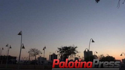 Com aproximação da frente fria temperaturas ficarão mais baixas no Paraná