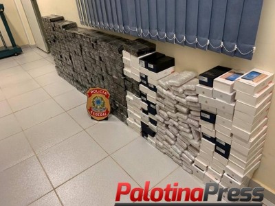 PF faz apreensão de ônibus carregado com mercadorias de procedência estrangeira