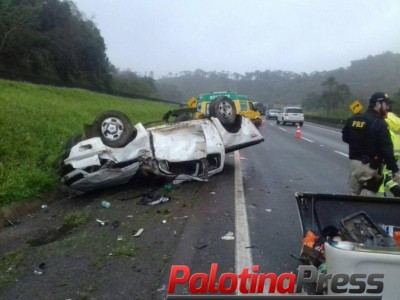 Homem de 49 anos morre em capotamento de caminhonete na BR-116