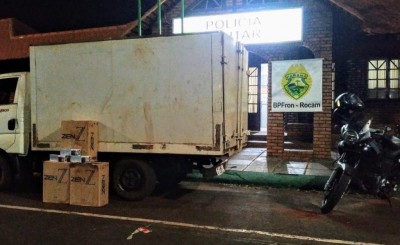 BPFRON APREENDE CAMINHÃO  CARREGADO COM CIGARROS CONTRABANDEADOS