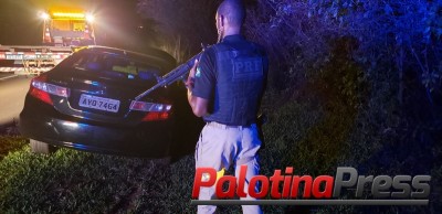 PRF recupera veículo clonado roubado em Curitiba 